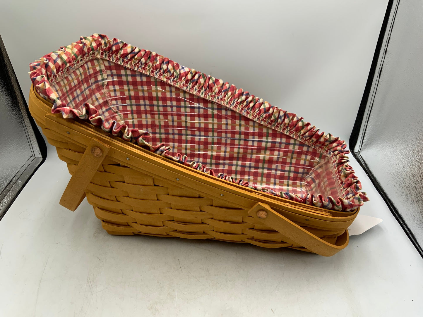 Longaberger 1999 Veggie Basket with Liner