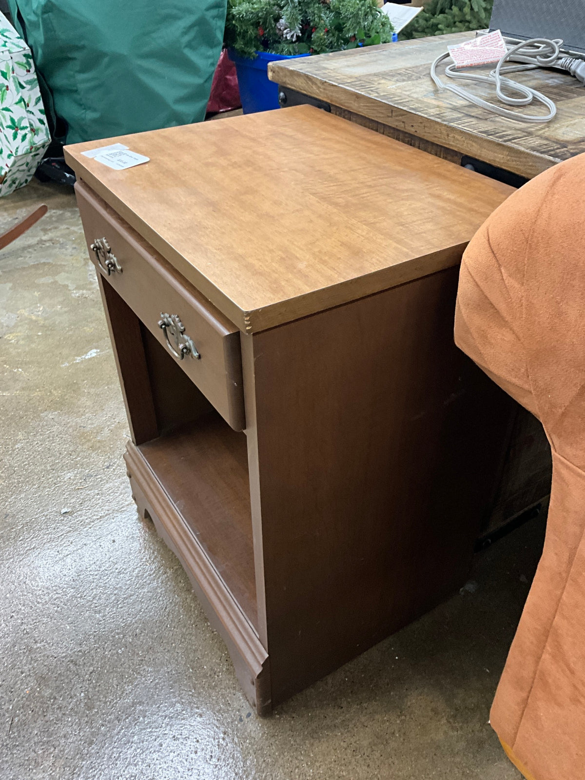 Sm End Table