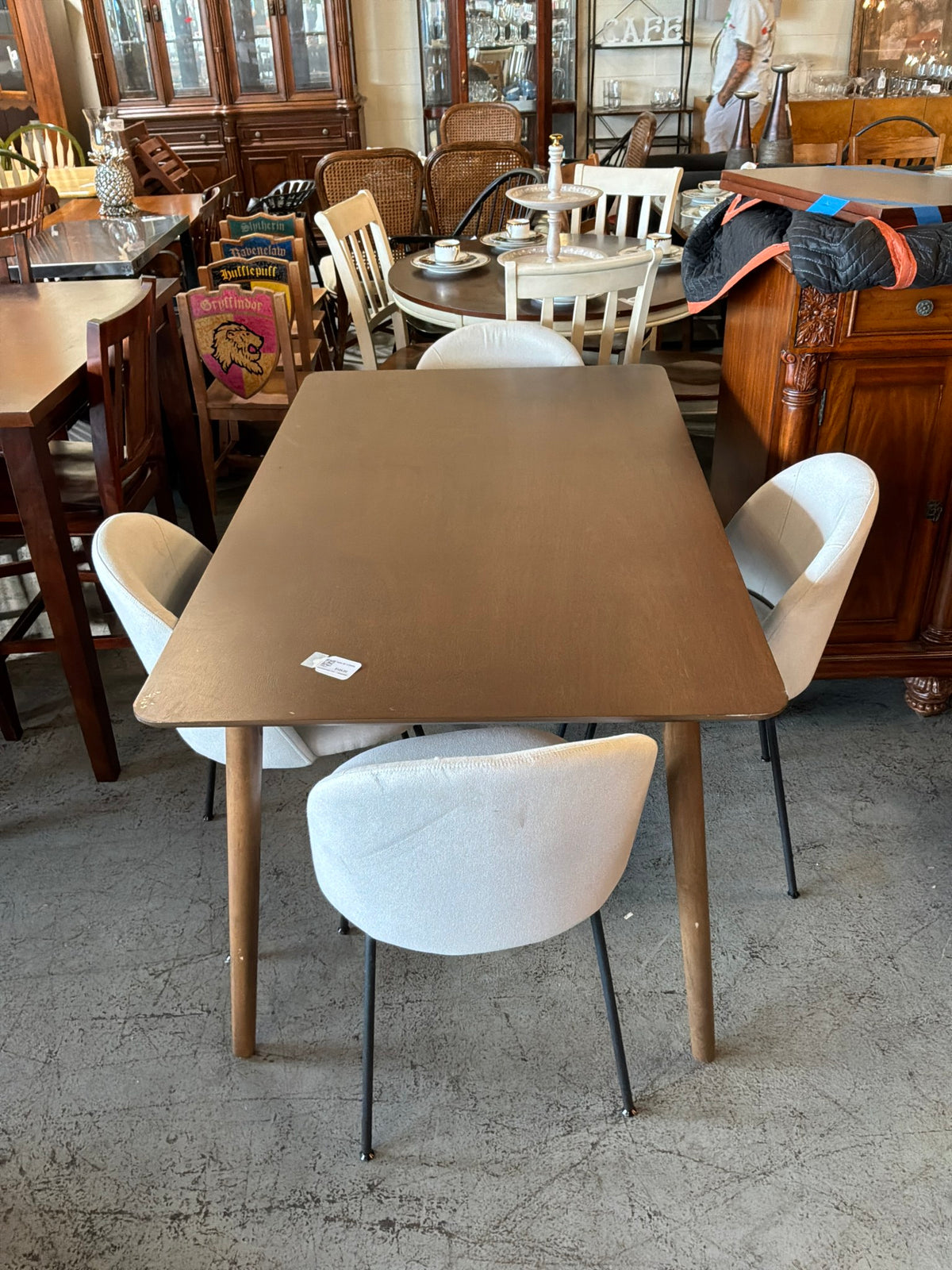Table W/ 4 Chairs