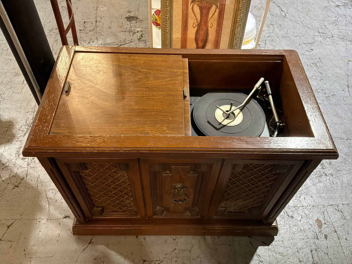 Stereo Cabinet