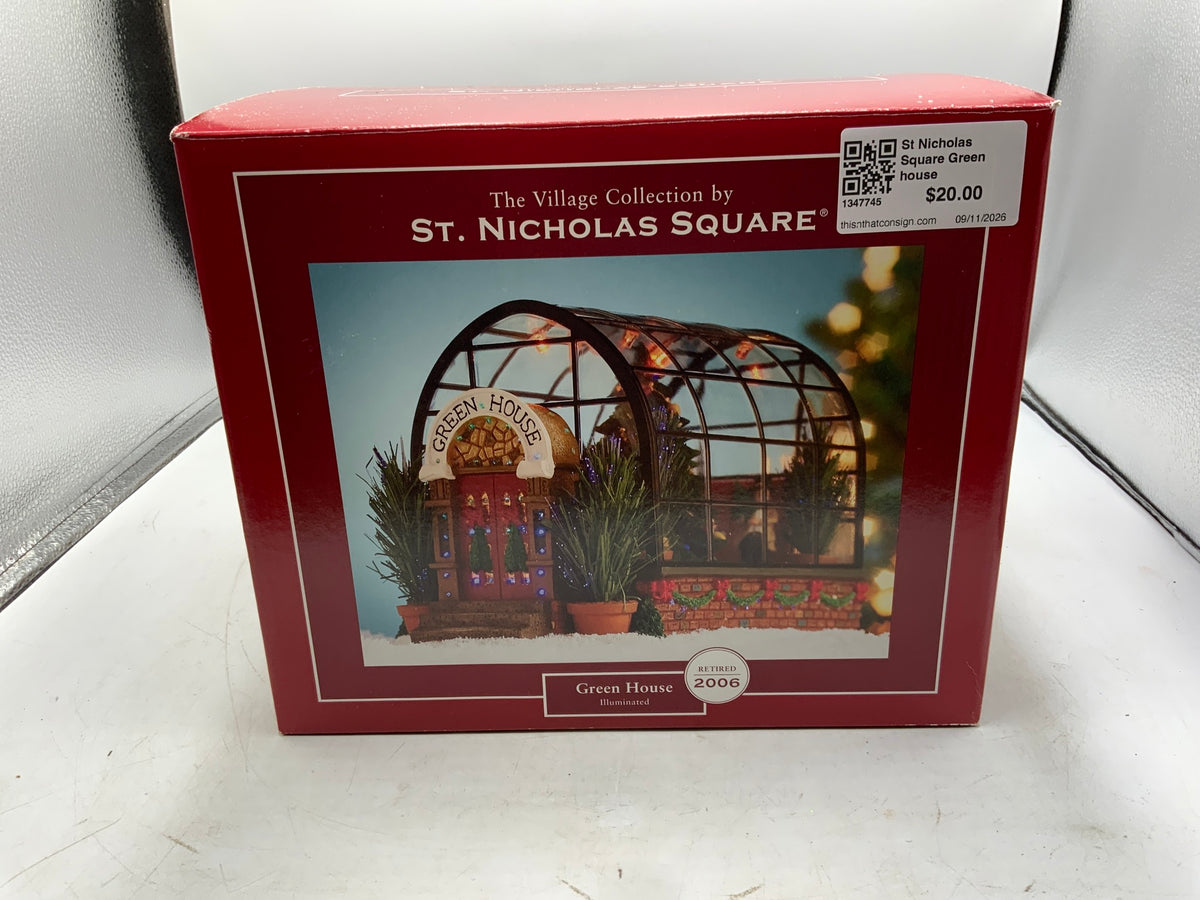 St Nicholas Square Green house