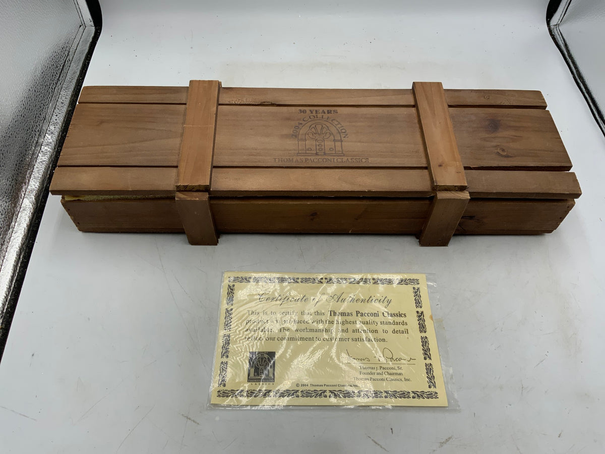 Thomas Pucconi Set of 6 Ornaments in Box