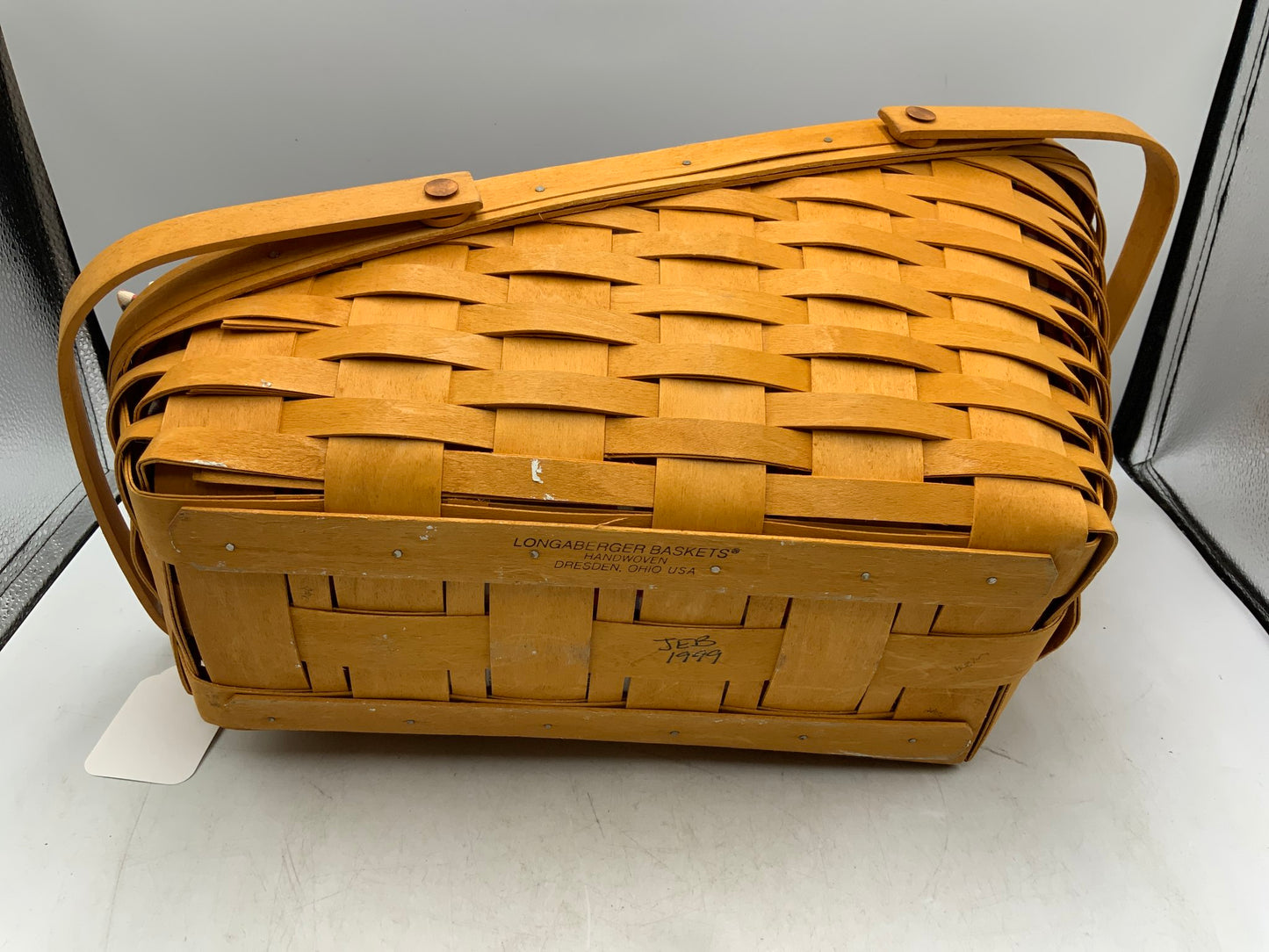 Longaberger 1999 Veggie Basket with Liner