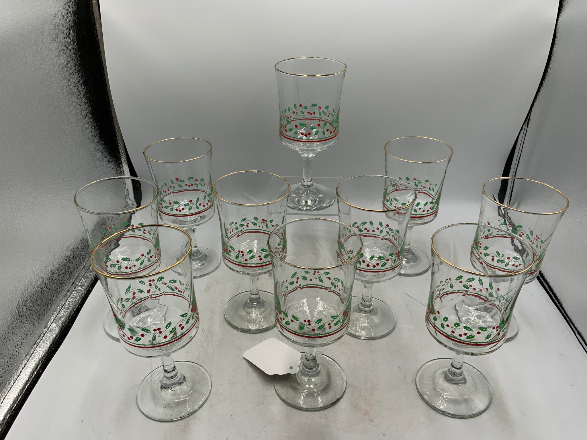 Christmas Holly Wine Glasses - Set of 10