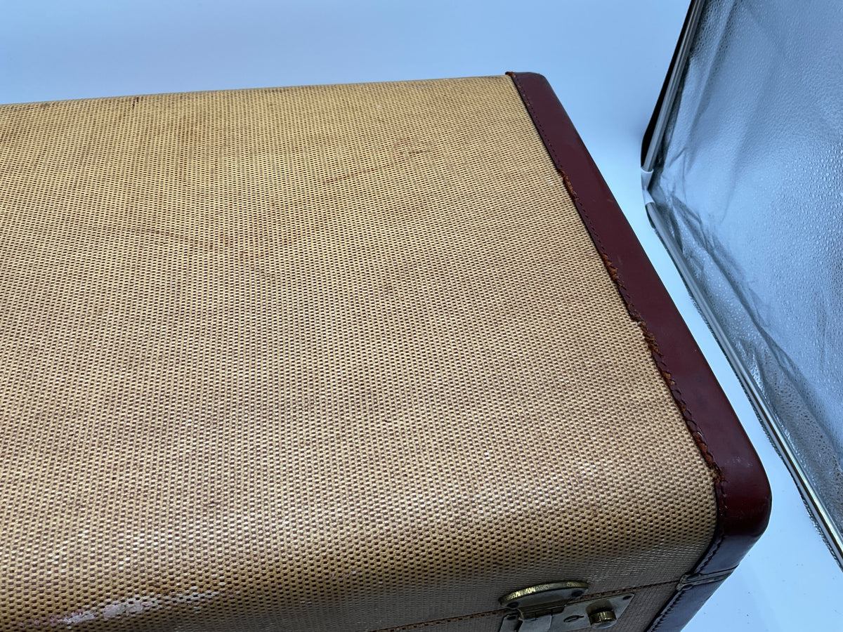Vintage Gold Bond Picnic Set