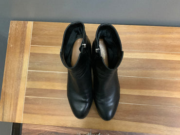 Via Spiga Boots Sz 8