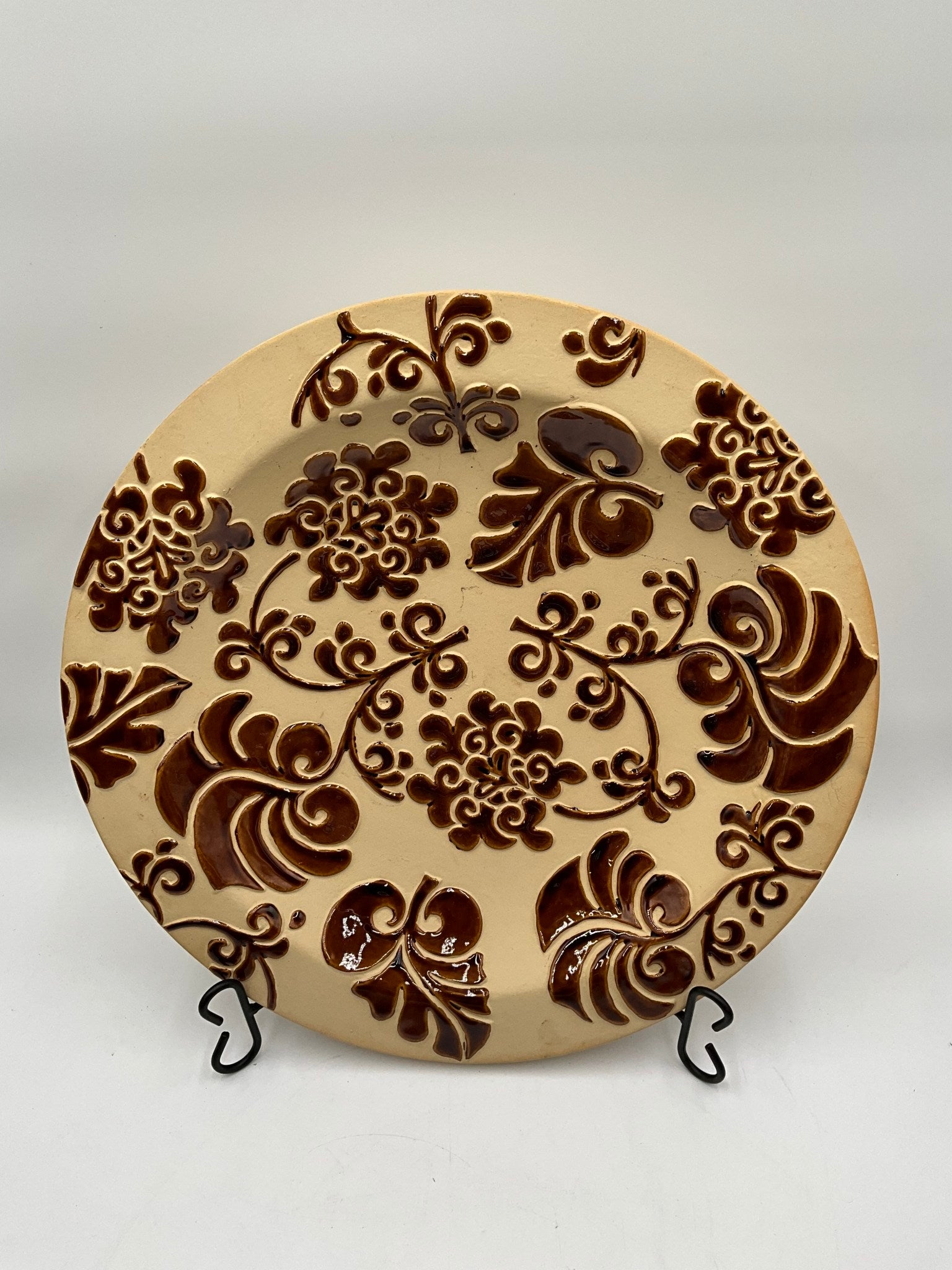 Morris Home Lg. Plate W/Stand