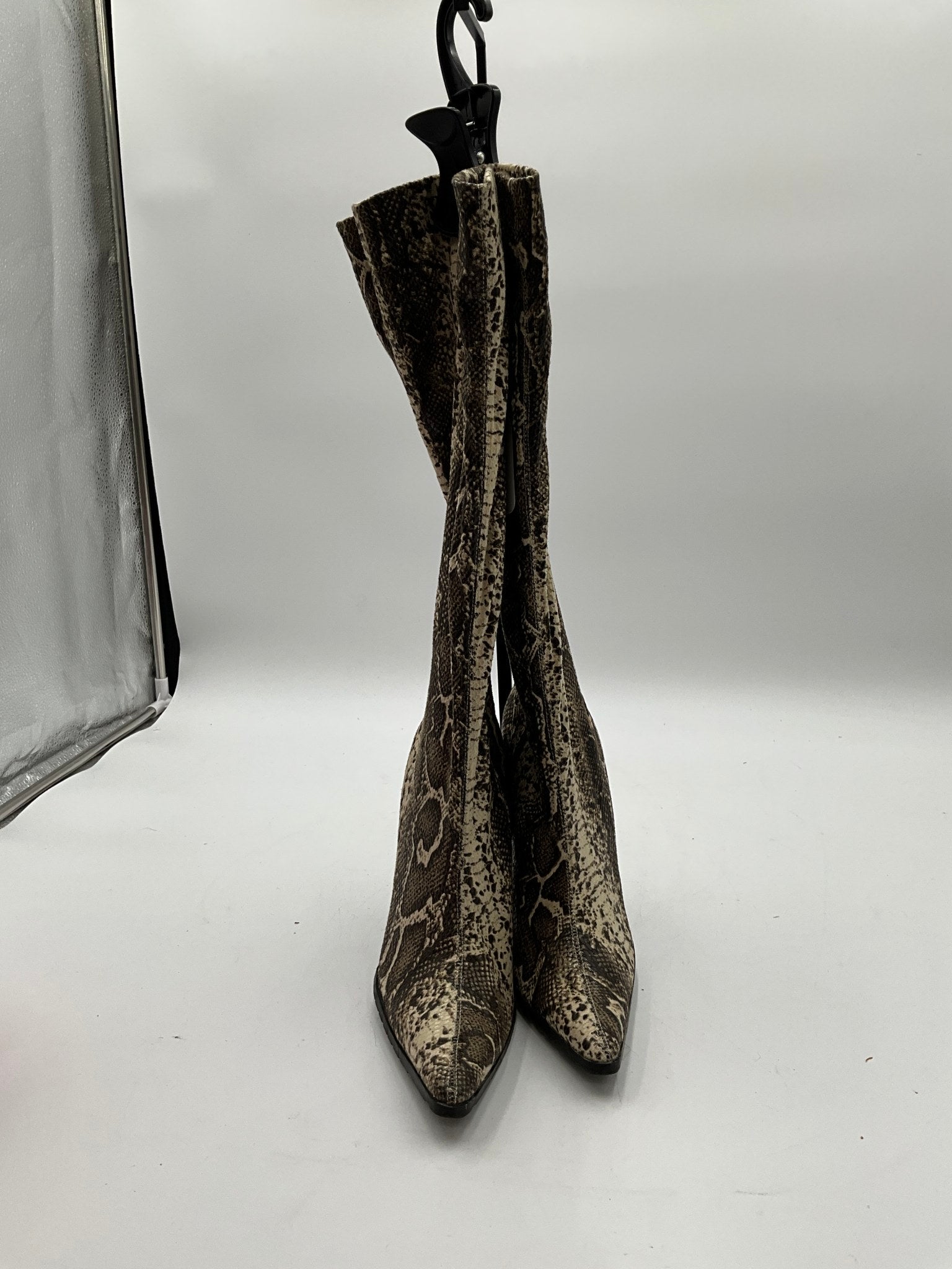 Steve Madden Snakeskin Boots sz 10