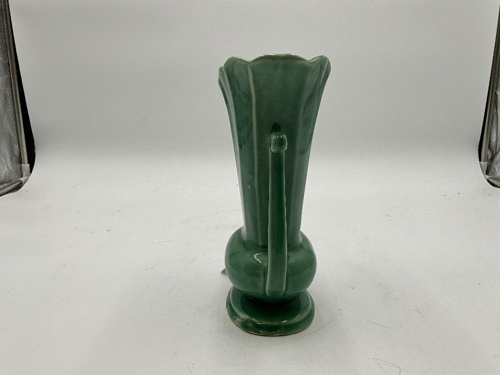 USA 214-9 Double Handled Vase