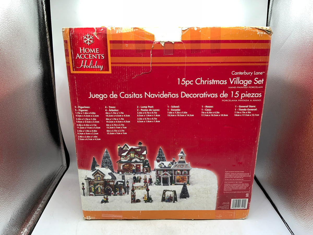 15 pc Christmas Village