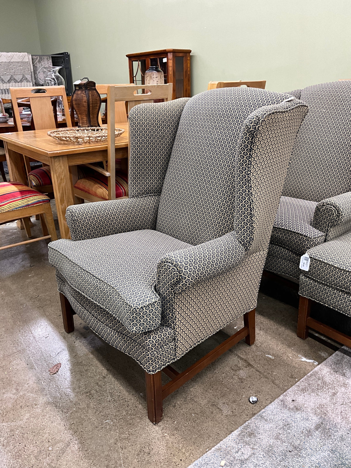 Navy & Tan Wingback