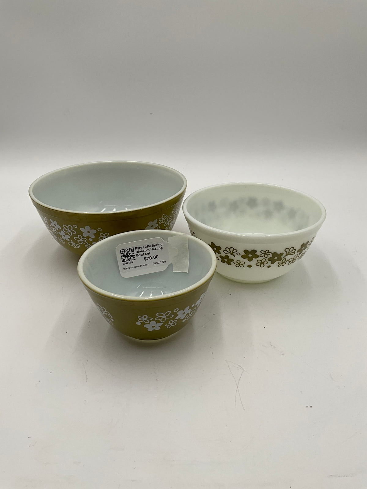 Pyrex 3Pc Spring Blossom Nesting Bowl Set