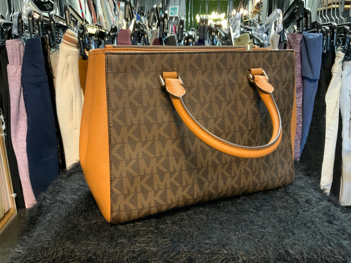 NWT Michael Kors Handbag W/Duster Brown