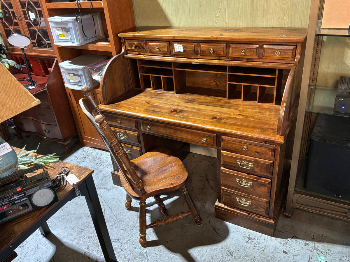 Rolltop Desk W/ Chair
