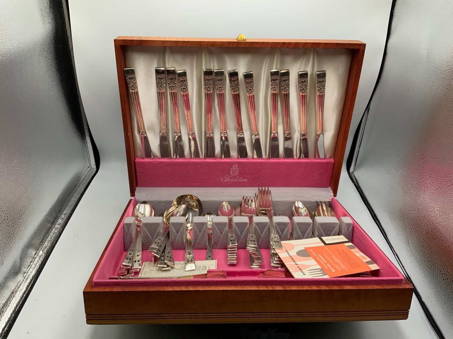 Community Flatware in Box