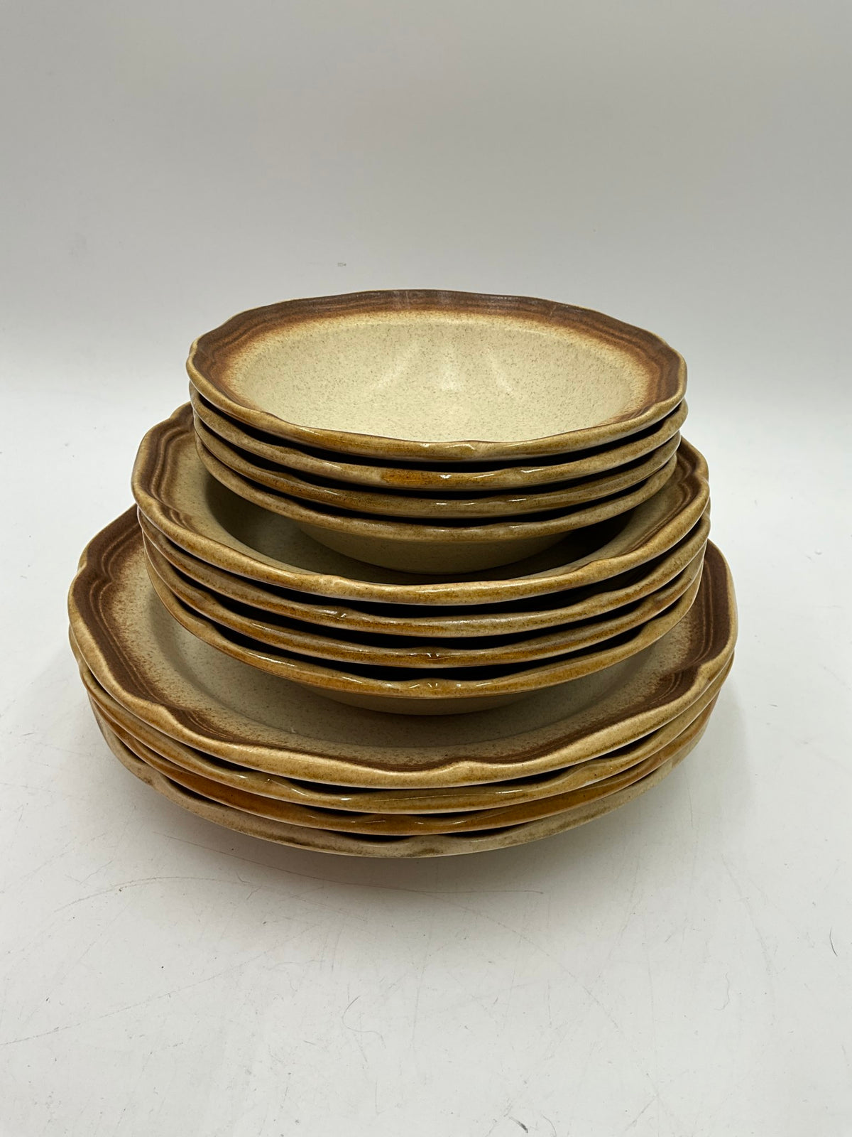 Mikasa Whole Wheat 4 Place Setting Dish Set