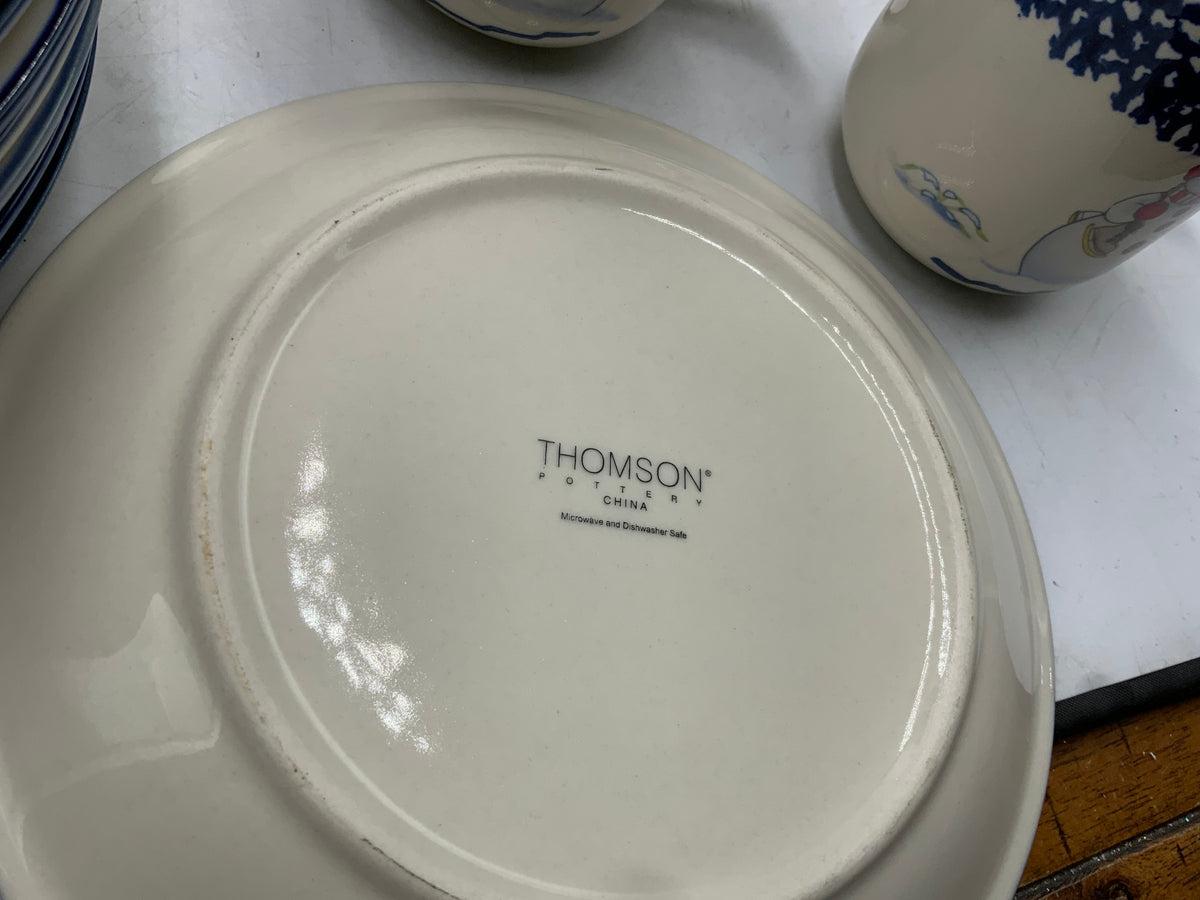 Thomas Snowman Dish 32 pc Set