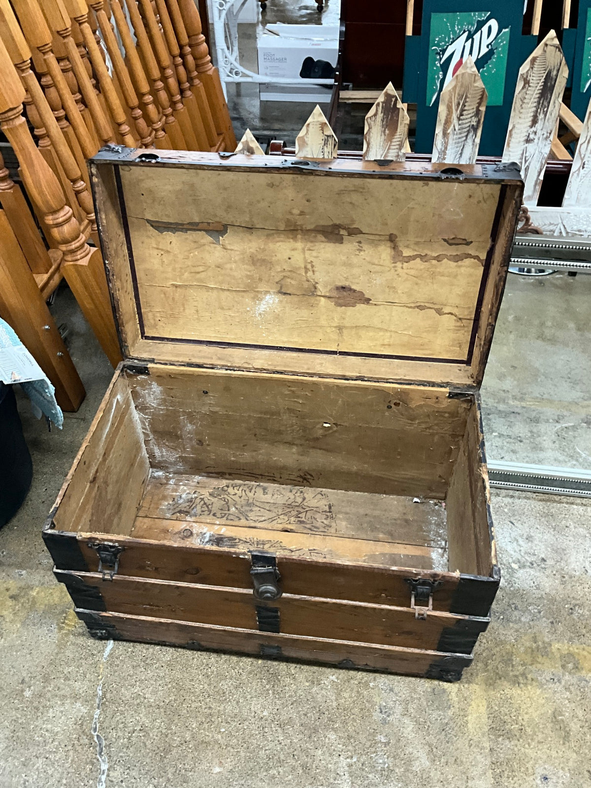 Wood Trunk