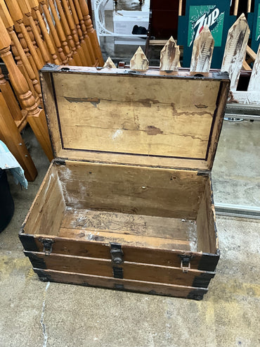 Wood Trunk