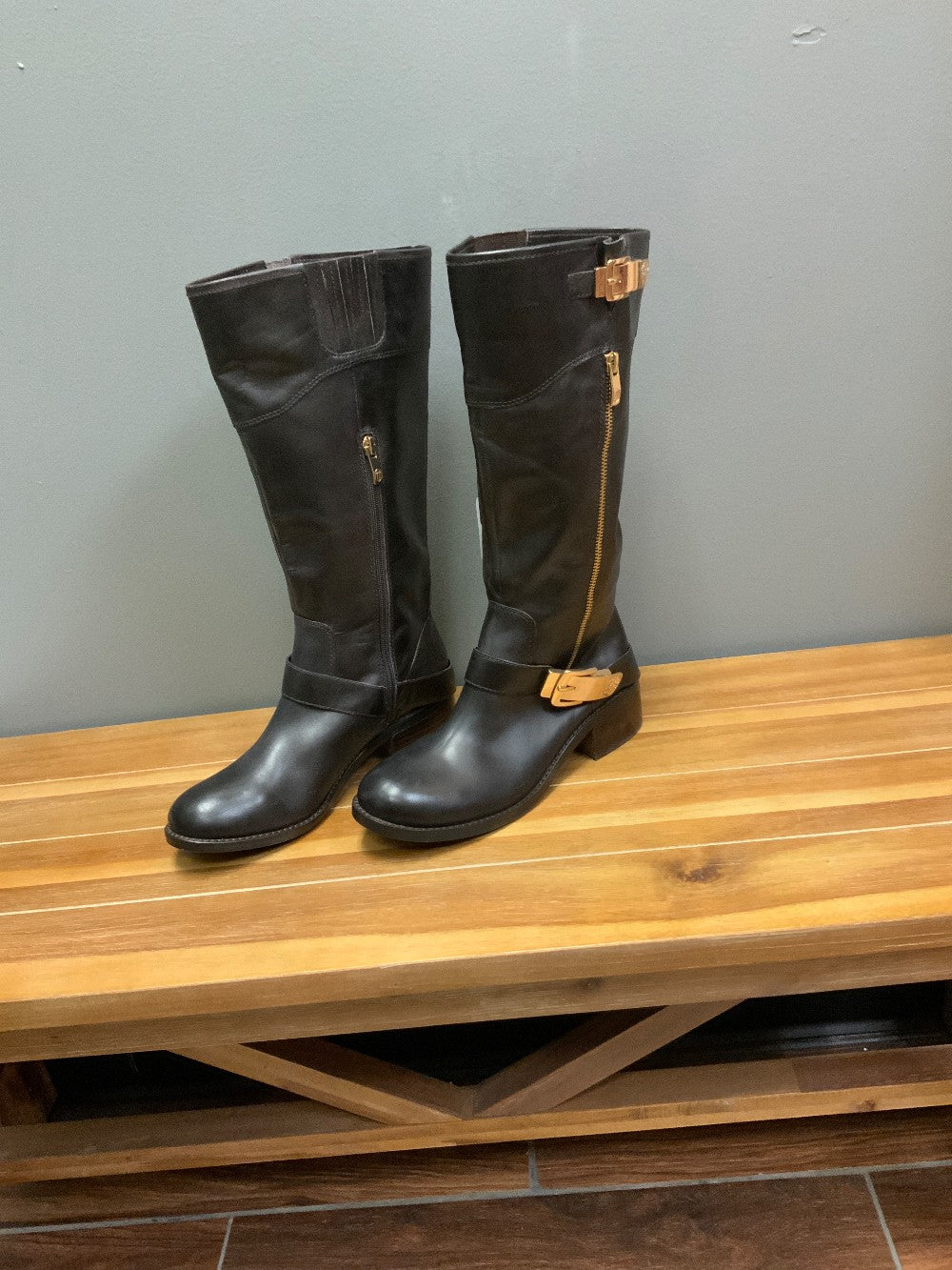 Vince Camuto Winchell Black Leather Boots