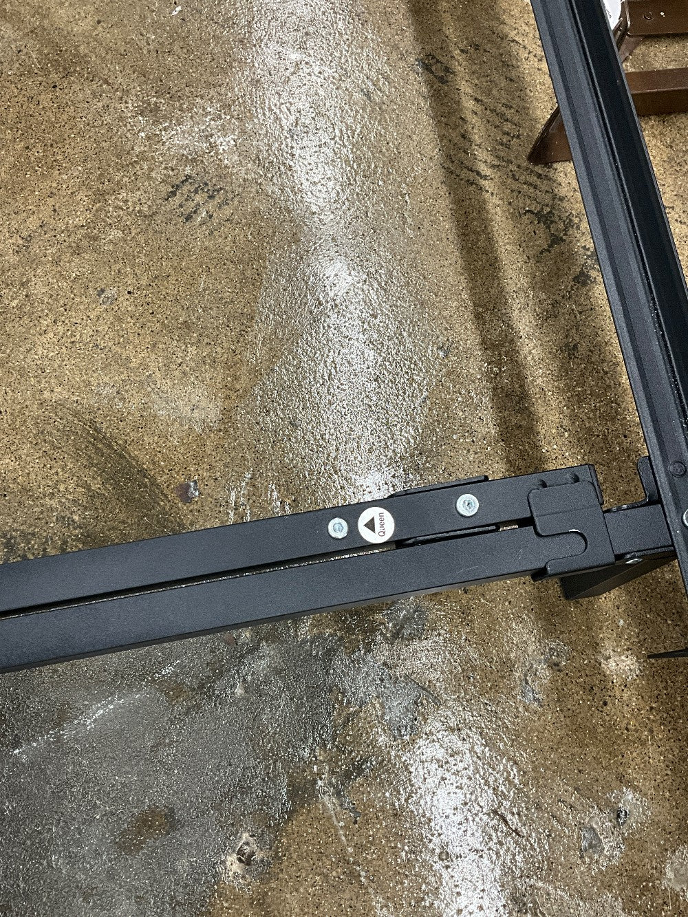 Adjustable Twin-Queen Frame