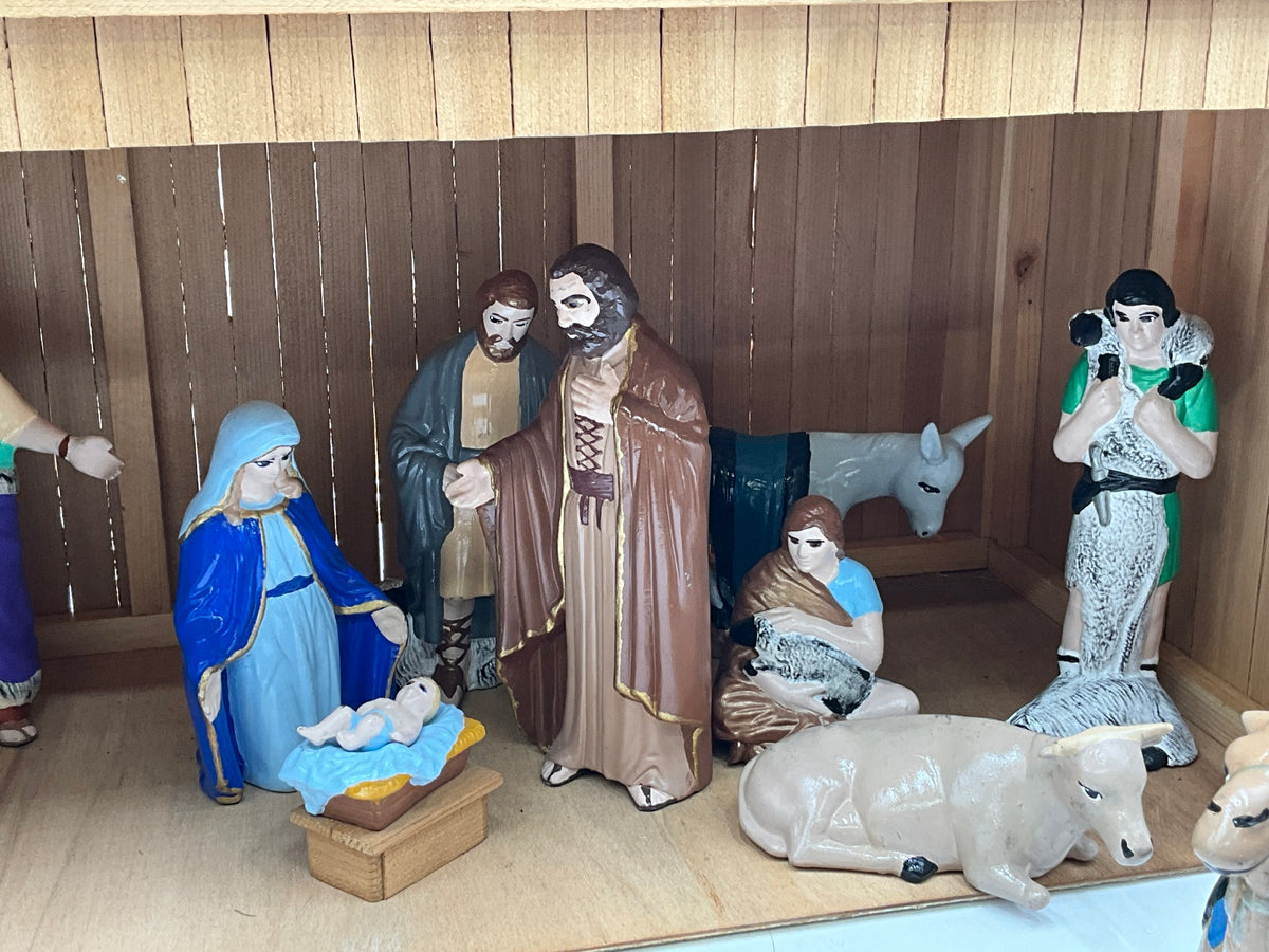 Nativity Set Handmade & Painted W/Tote