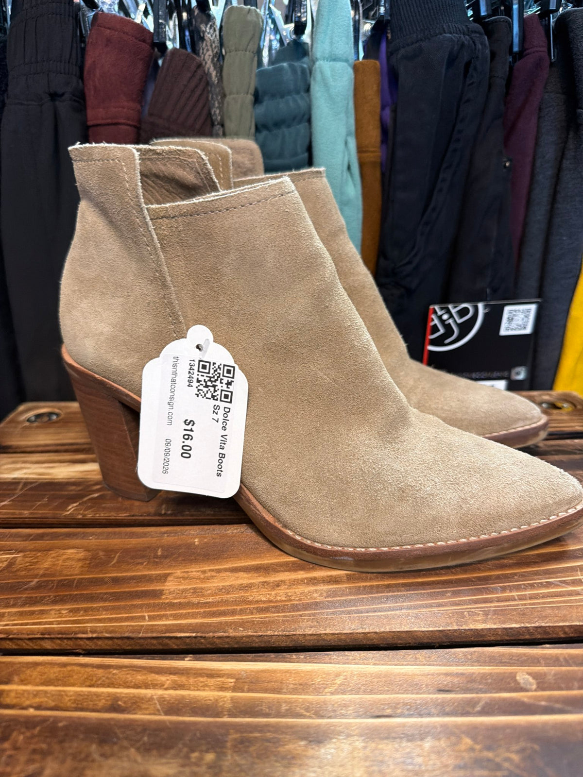Dolce Vita Boots Sz 7