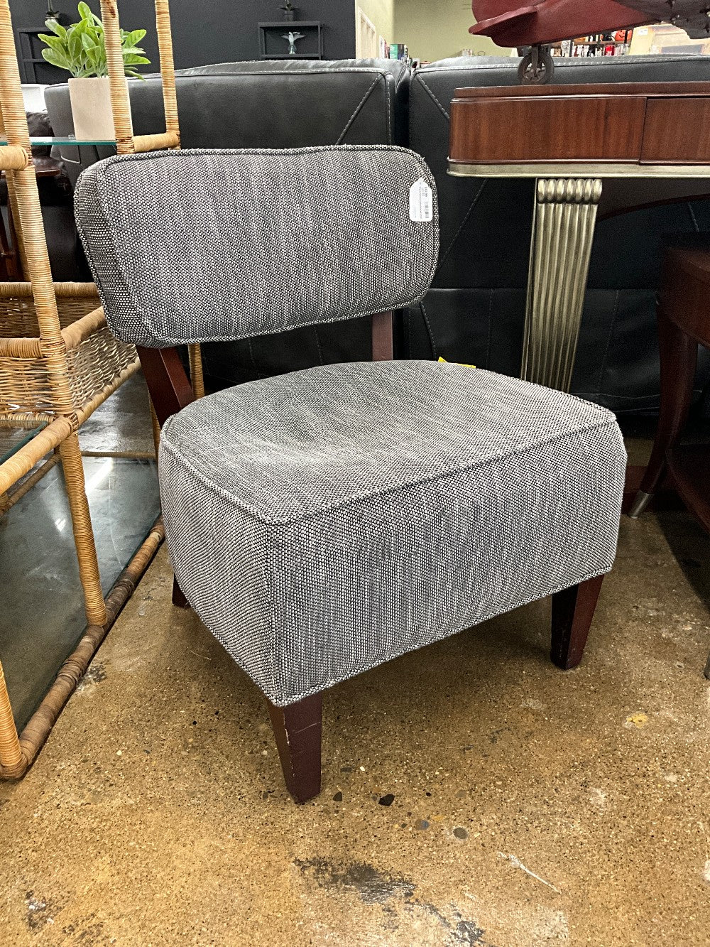 Black/White Upholstered Chair