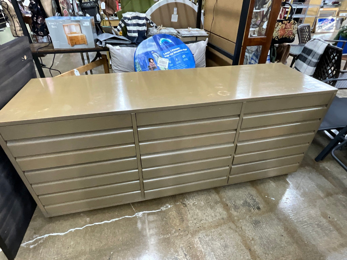Sligh Dresser