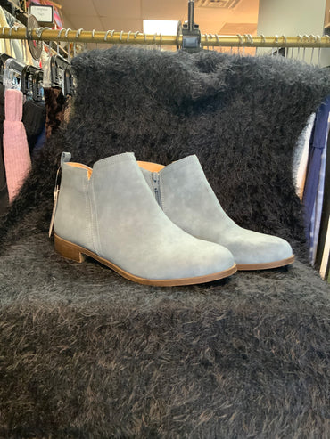 Blue Booties Sz 9
