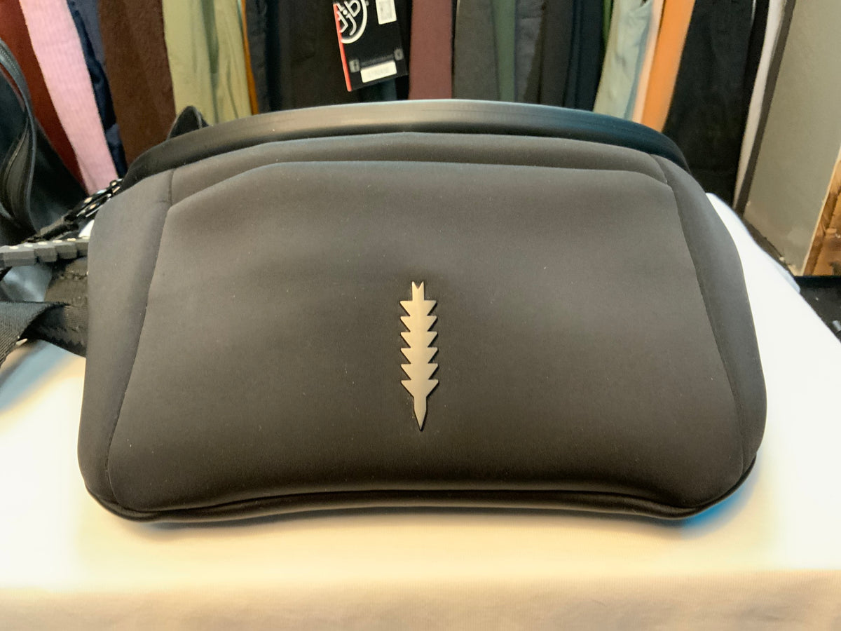 Thacker Crossbody