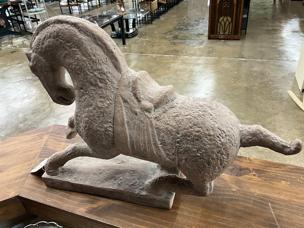 Austin XL Horse Statue
