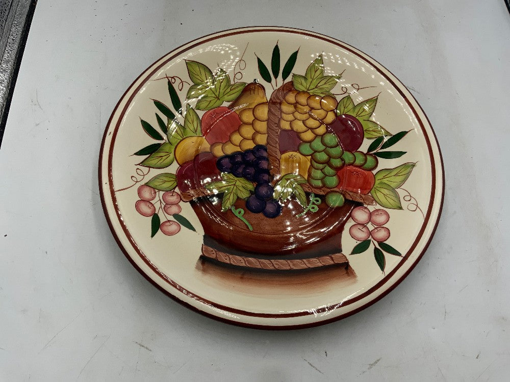 Baum Brothers Fruit Plate