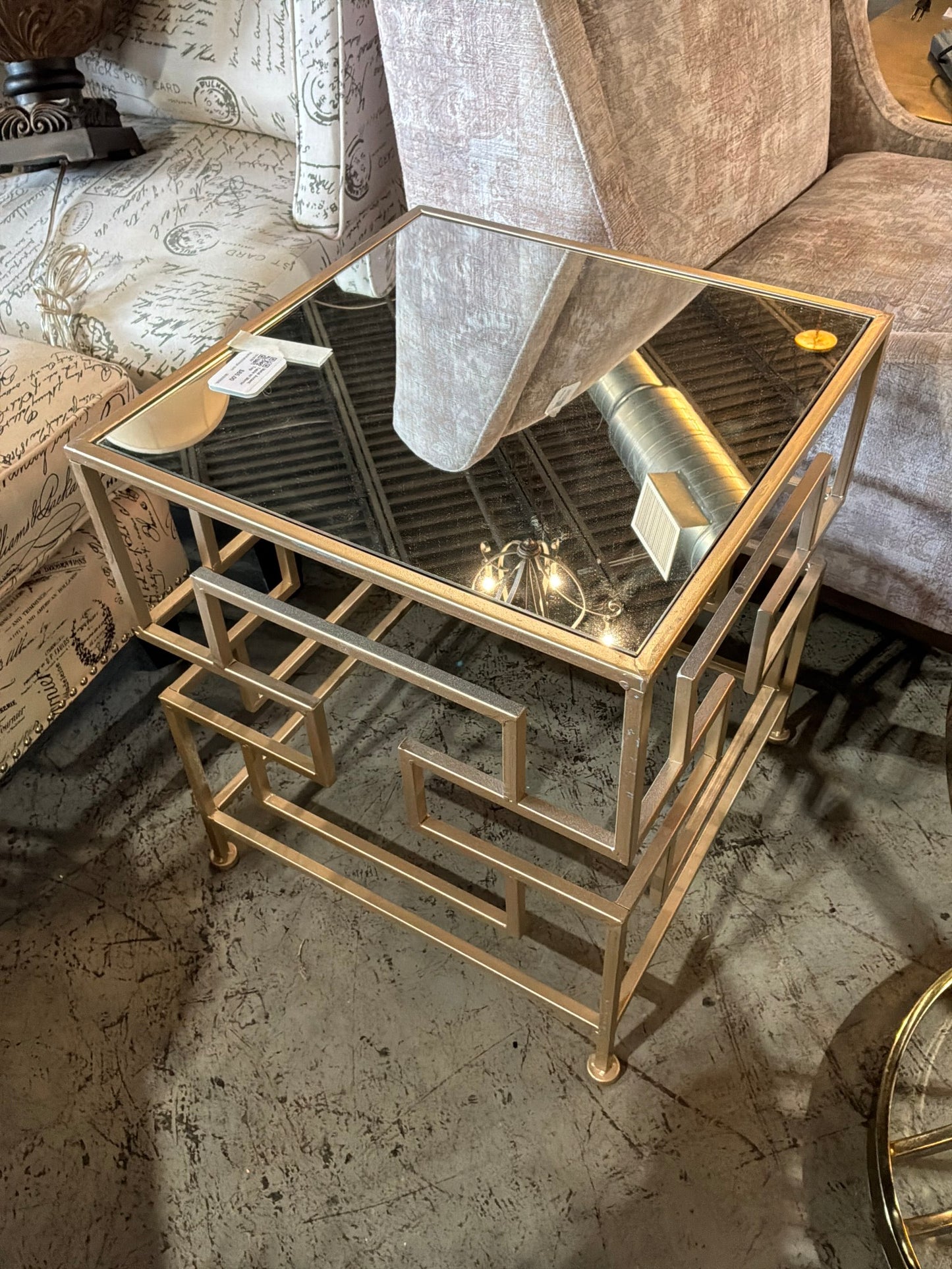Metal Accent Table w/ Mirror Top