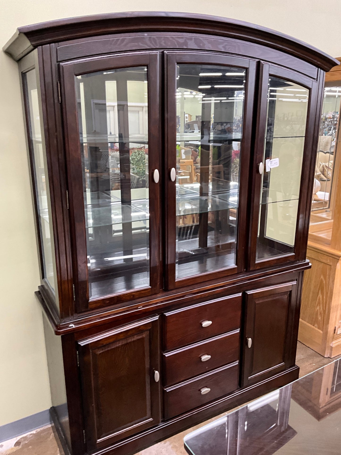 2pc Hutch
