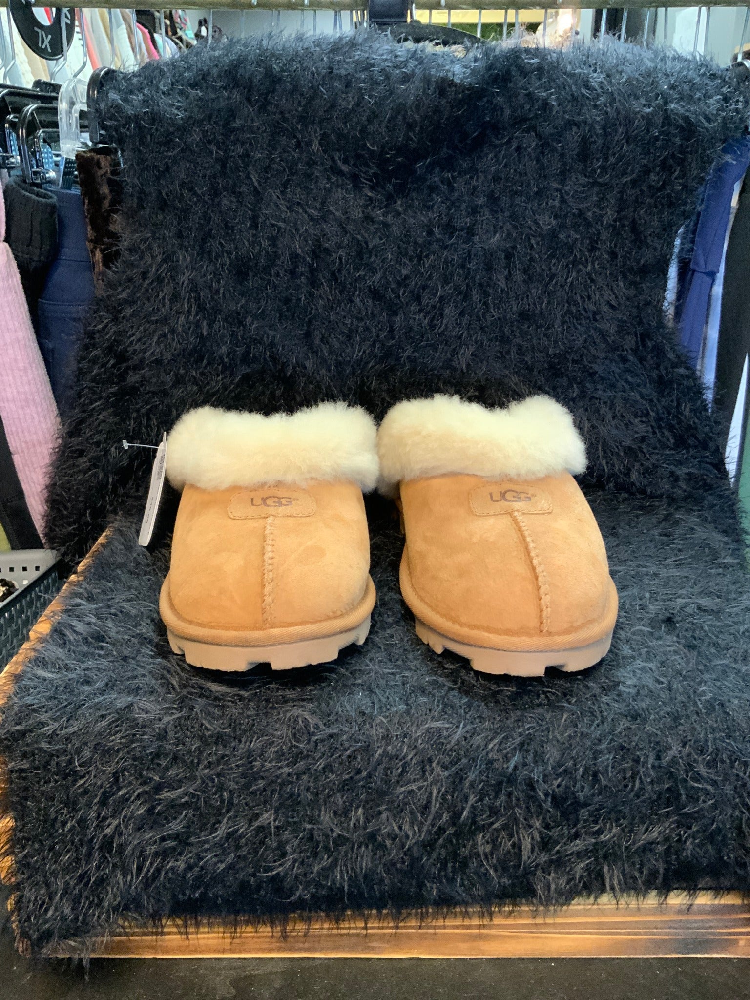Ugg Slippers Sz 8