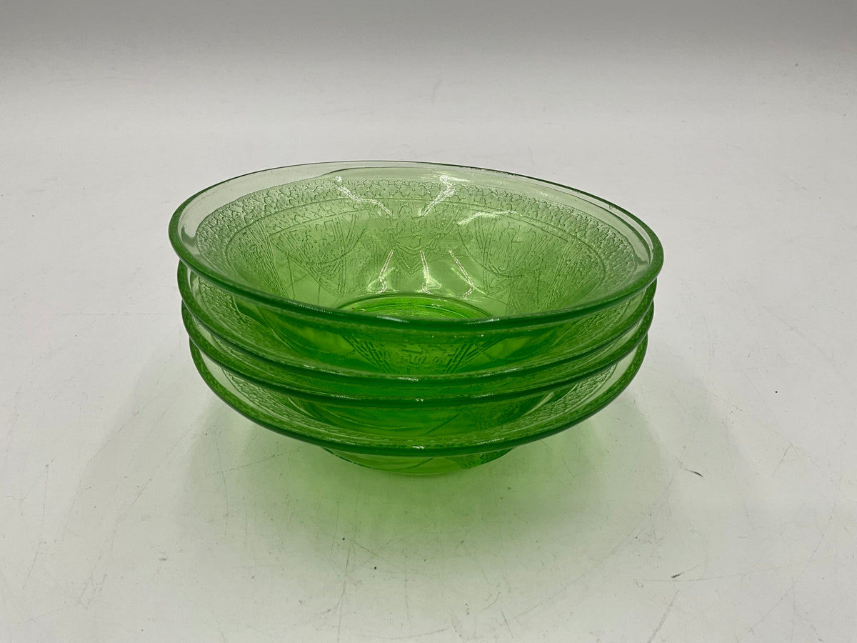 Vtg. Georgian Lovebirds Bowl Set of 4