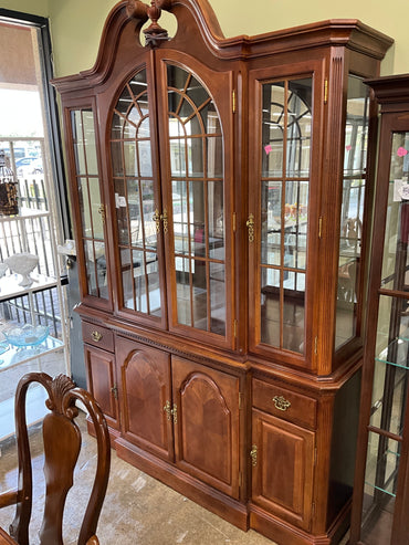 2pc Hutch