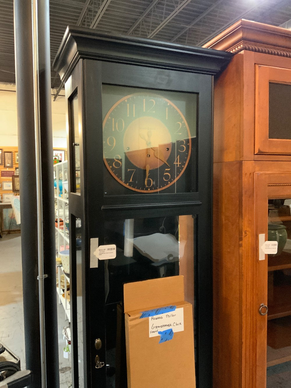 Grandfather Clock Howard Miller