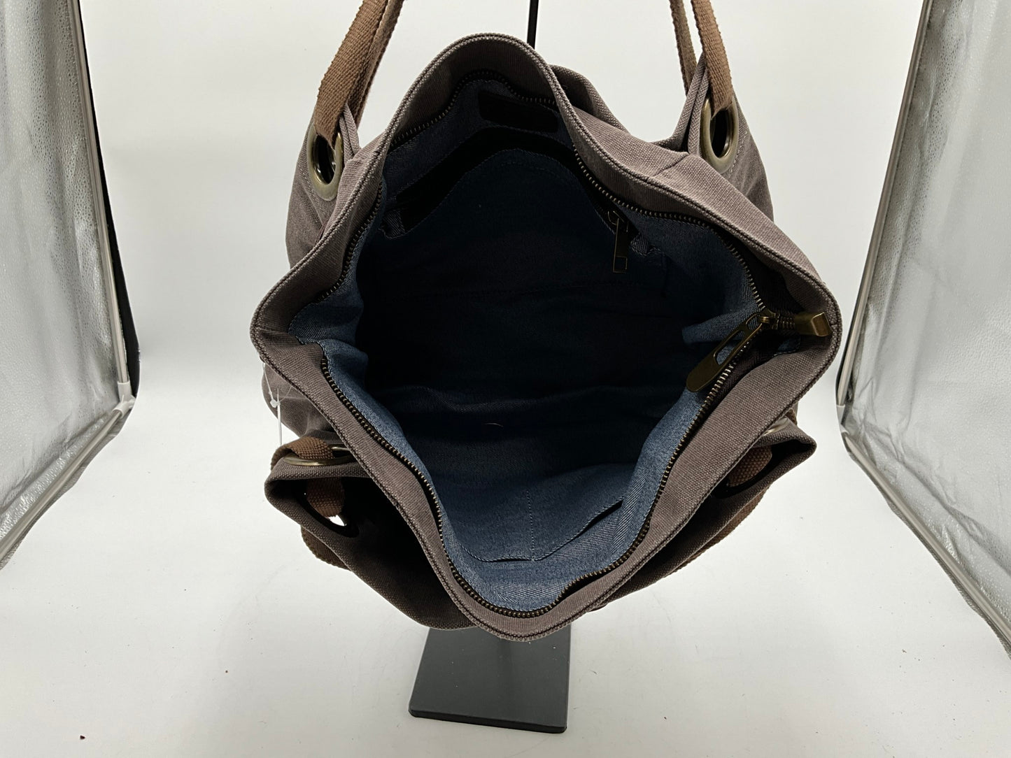 Zede Messenger Bag