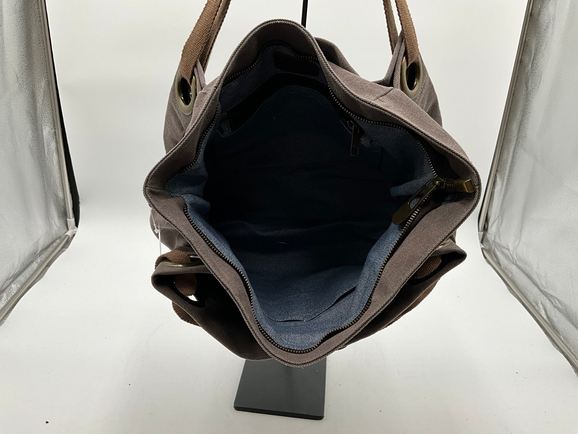 Zede Messenger Bag