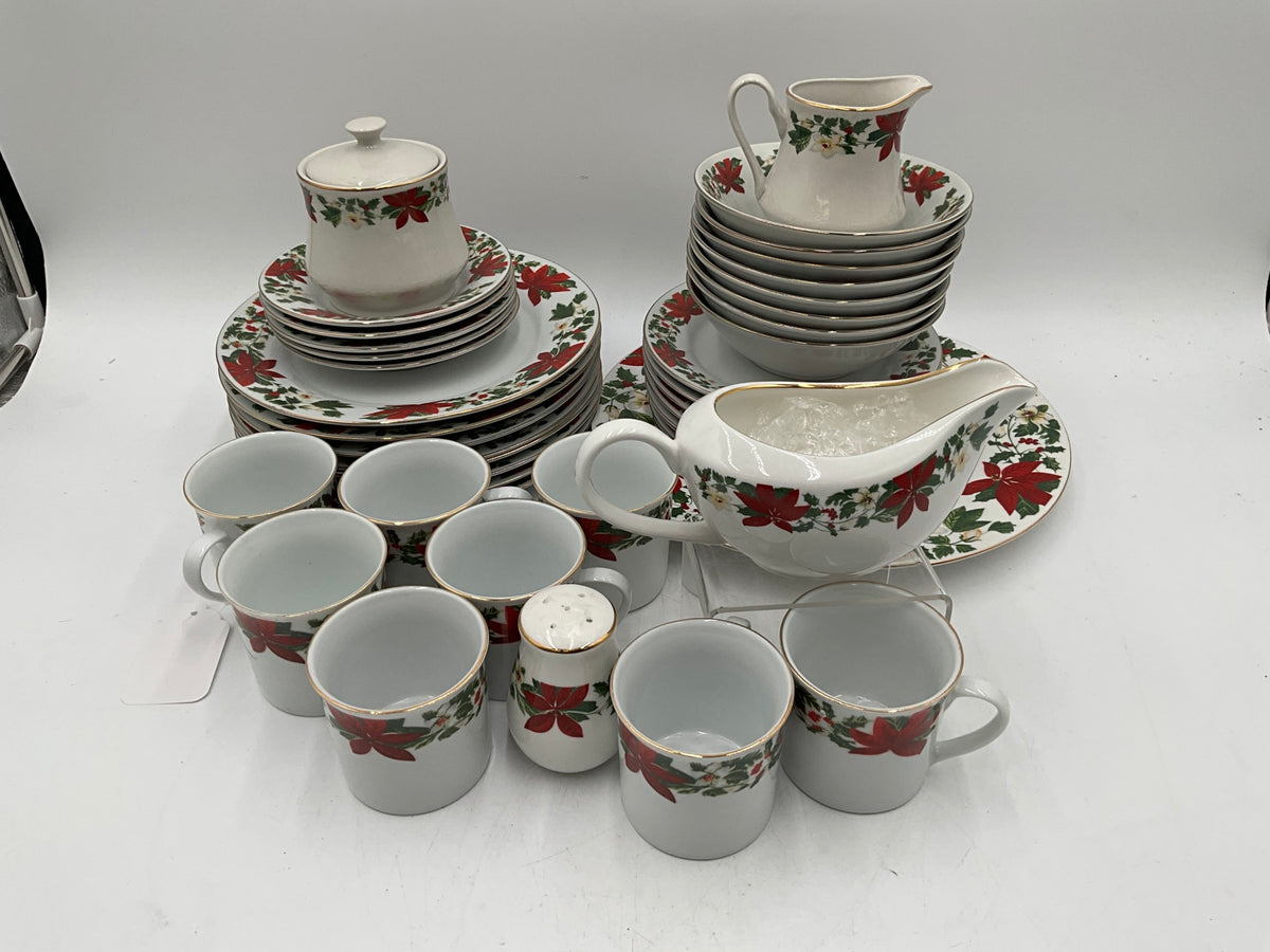 Gibson Poinsettia Dish Set for 8 - only 5 Saucers