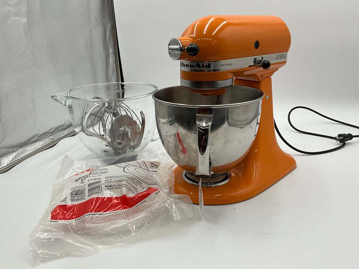 Orange KitchenAid W/Glass Bowl & Lid