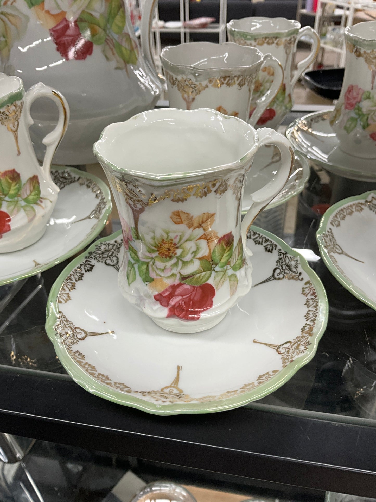 Teapot Set W/5 Plates/Cups