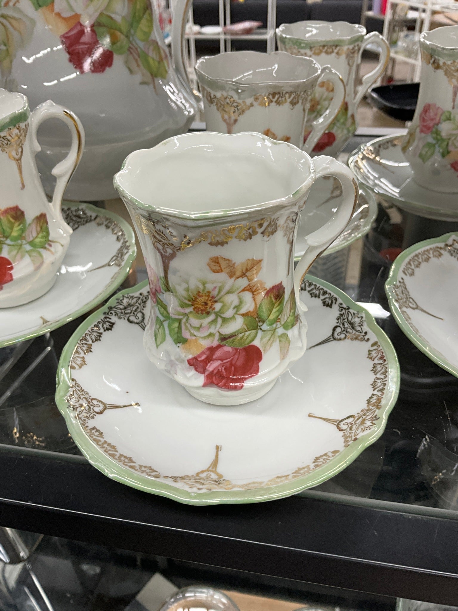 Teapot Set W/5 Plates/Cups