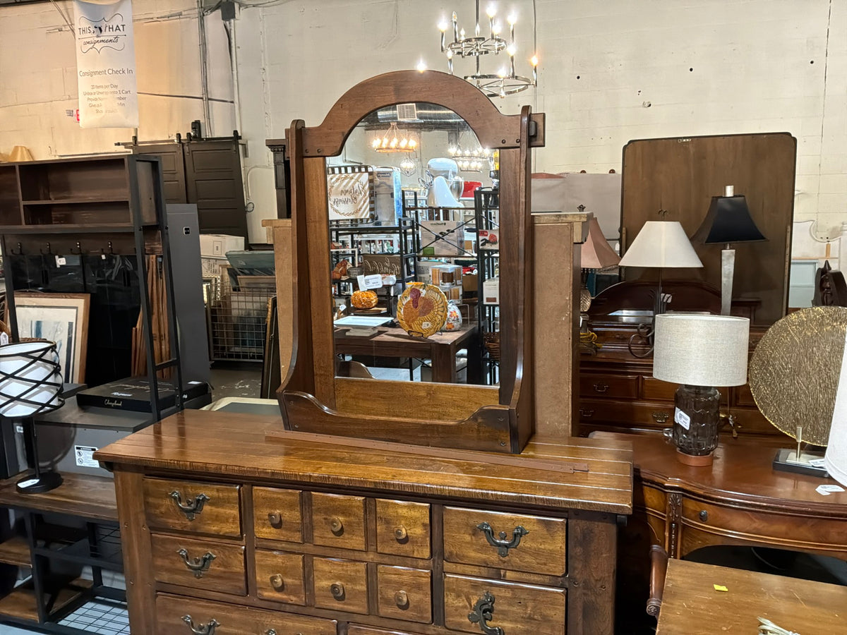 Dresser W/ Mirror