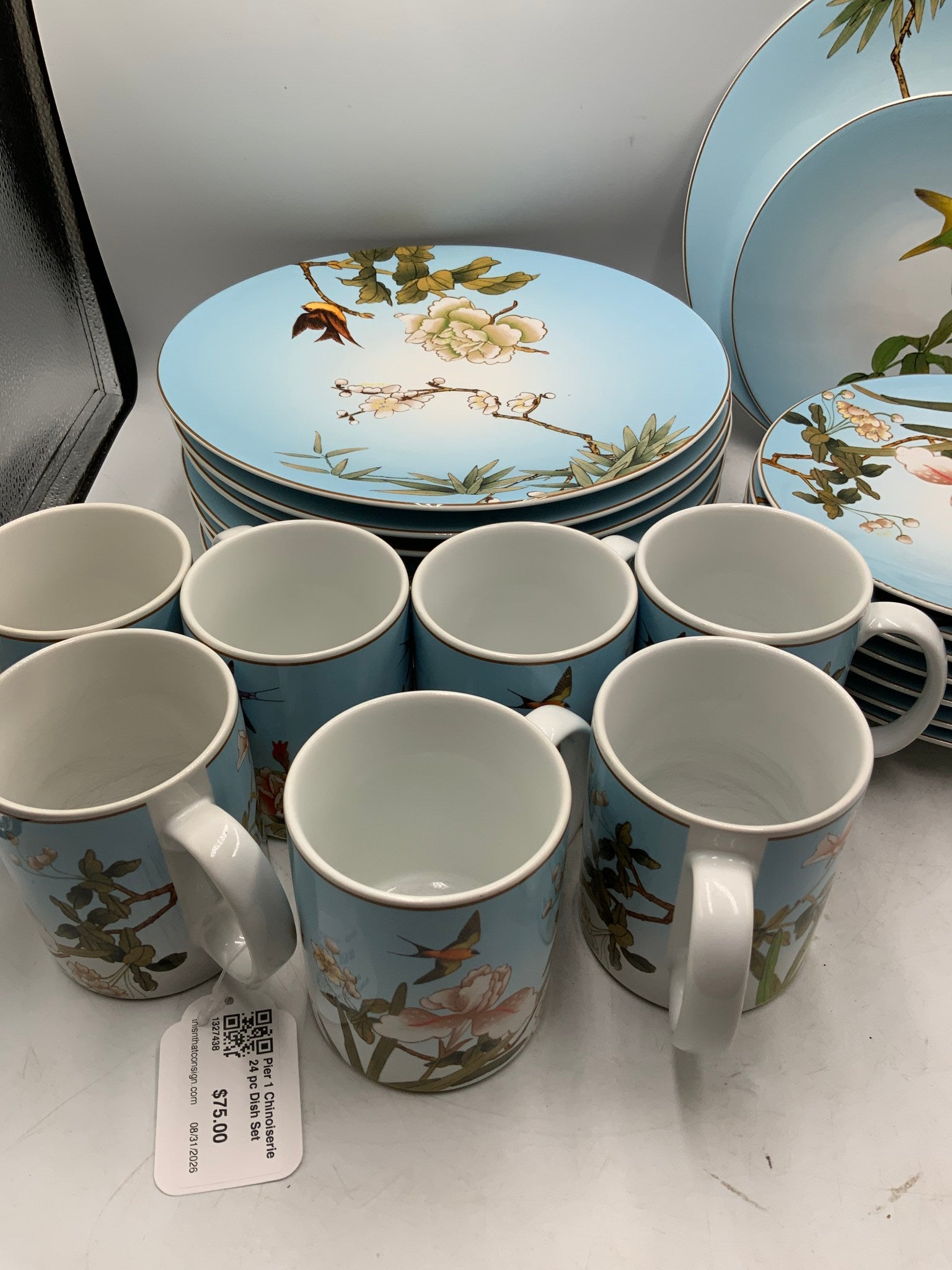 Pier 1 Chinoiserie 24 pc Dish Set