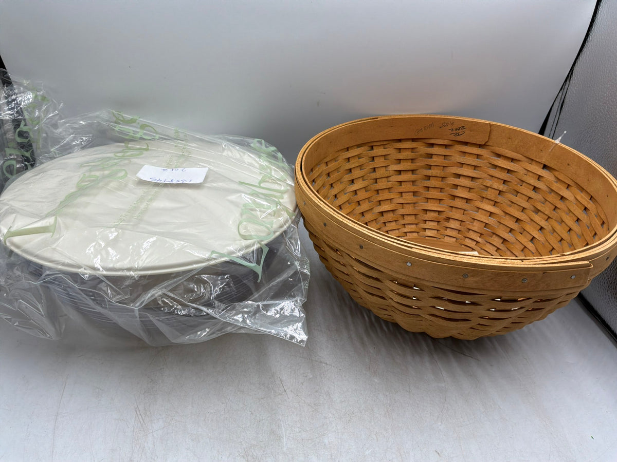 Longaberger 11" Basket Bowl with Bowl & Lid