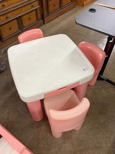 Vtg Little Tikes Table w/ 3 Chairs