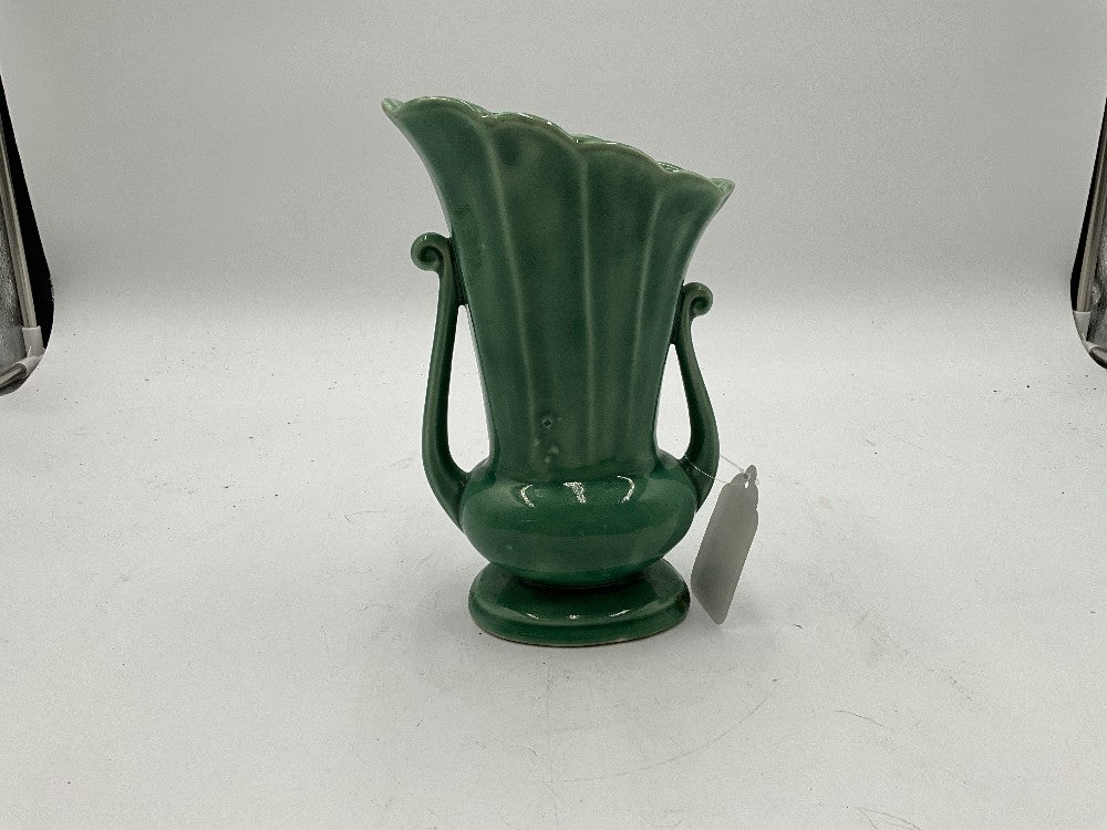 USA 214-9 Double Handled Vase